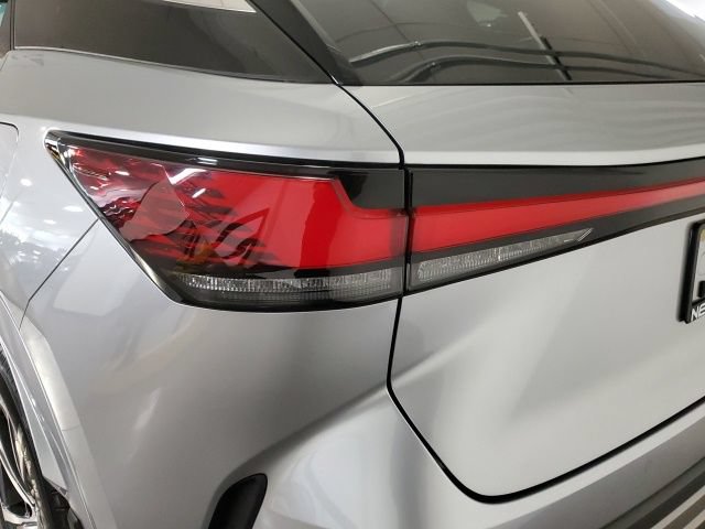 Used 2024 Lexus RX 350 Premium w/ Accessory Package (Z1) AWD/4WD image 31