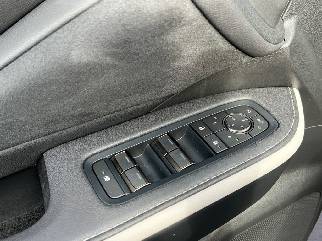 Certified 2026 Lexus TX 500h AWD w/ Technology Package image 15