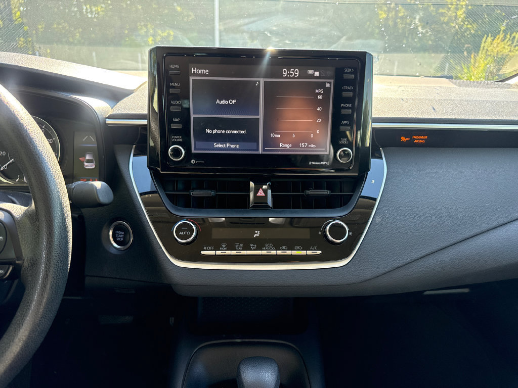 Used 2022 Toyota Corolla LE w/ LE Convenience Package FWD image 18