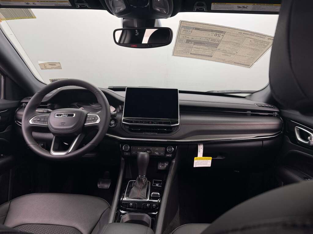 New 2026 Jeep Compass Trailhawk image 22