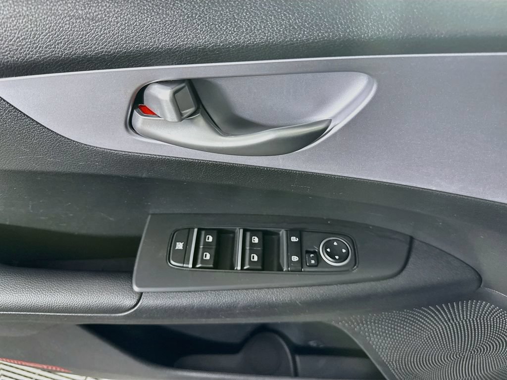 Used 2024 Kia Forte LXS FWD image 21