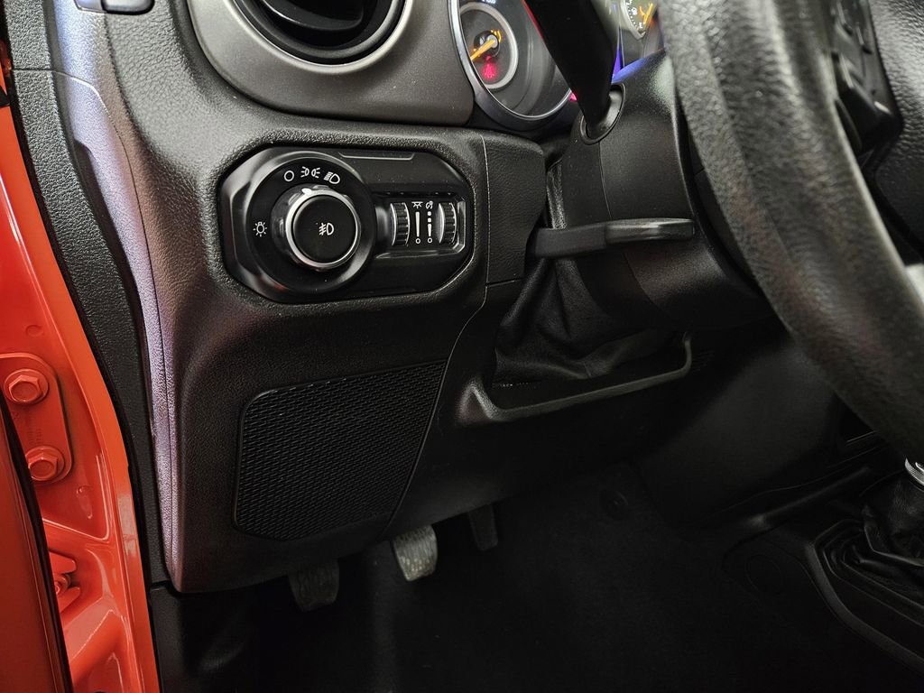 Used 2020 Jeep Wrangler Sport image 20