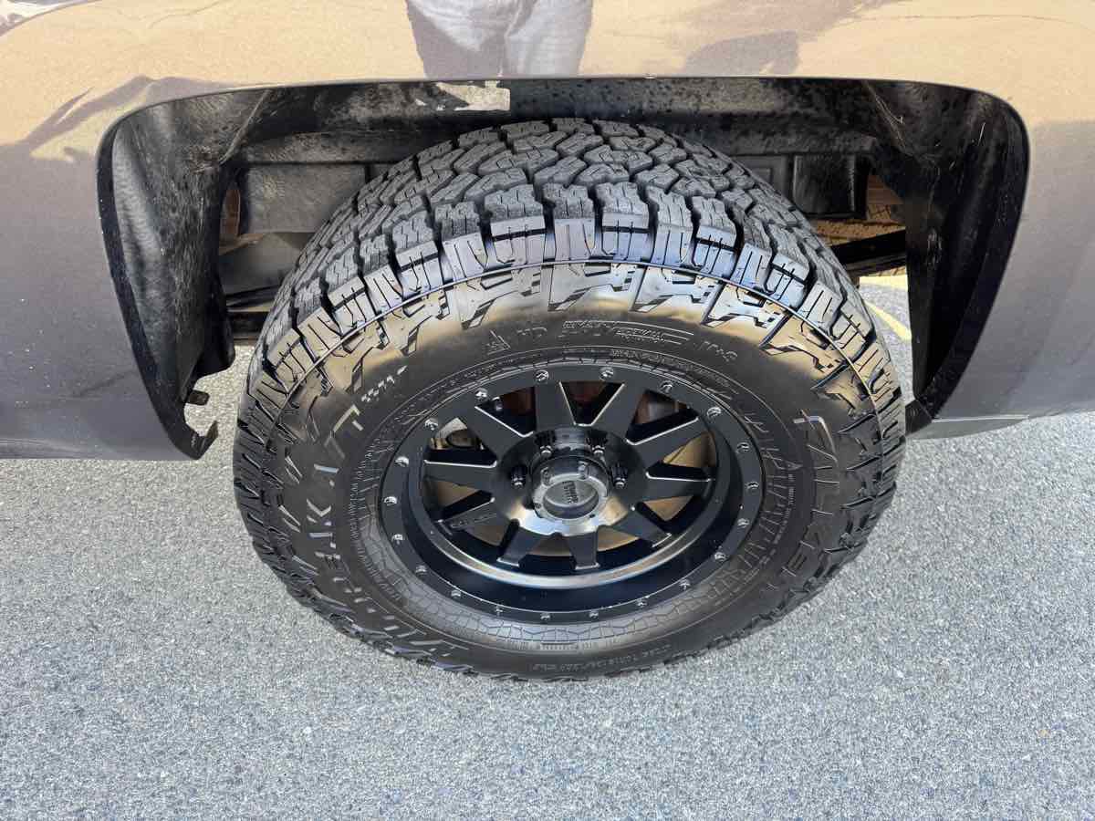 Used 2015 Chevrolet Silverado 1500 LTZ Z71 w/ LTZ Plus Package image 41