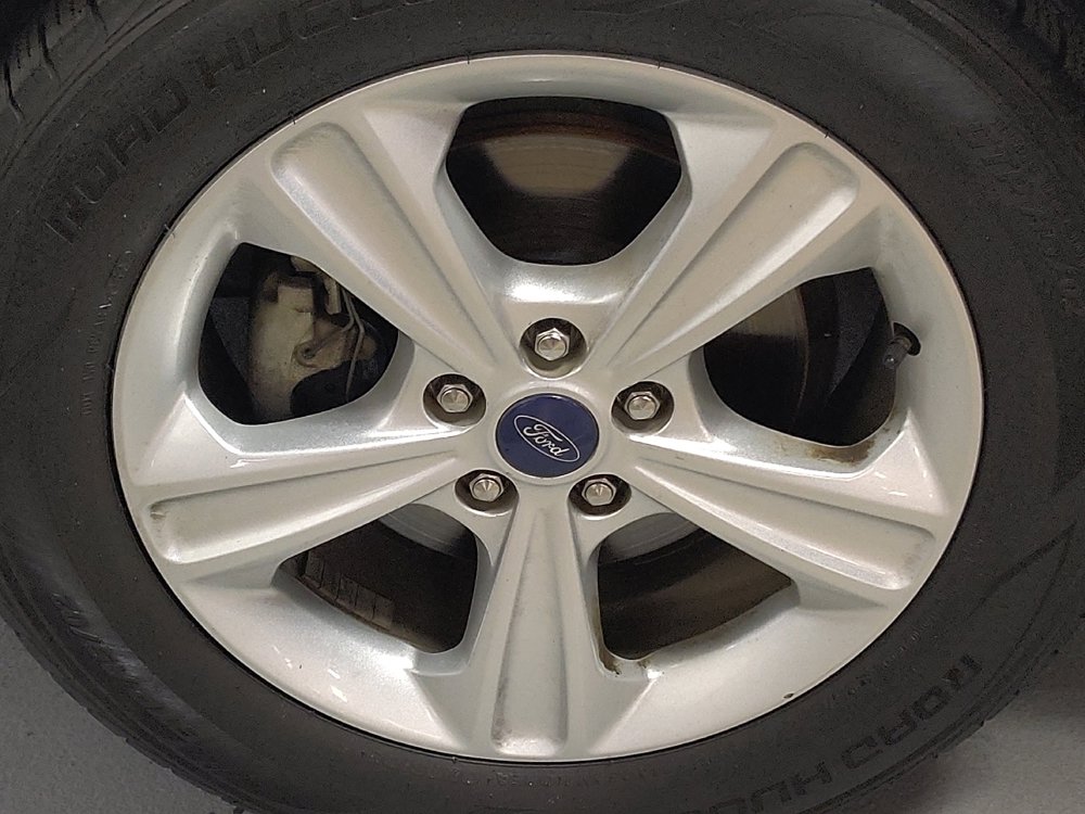 Used 2015 Ford Escape SE FWD image 31