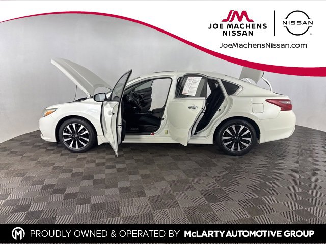 Used 2018 Nissan Altima 2.5 SV w/ 2.5 SV Technology Package image 10