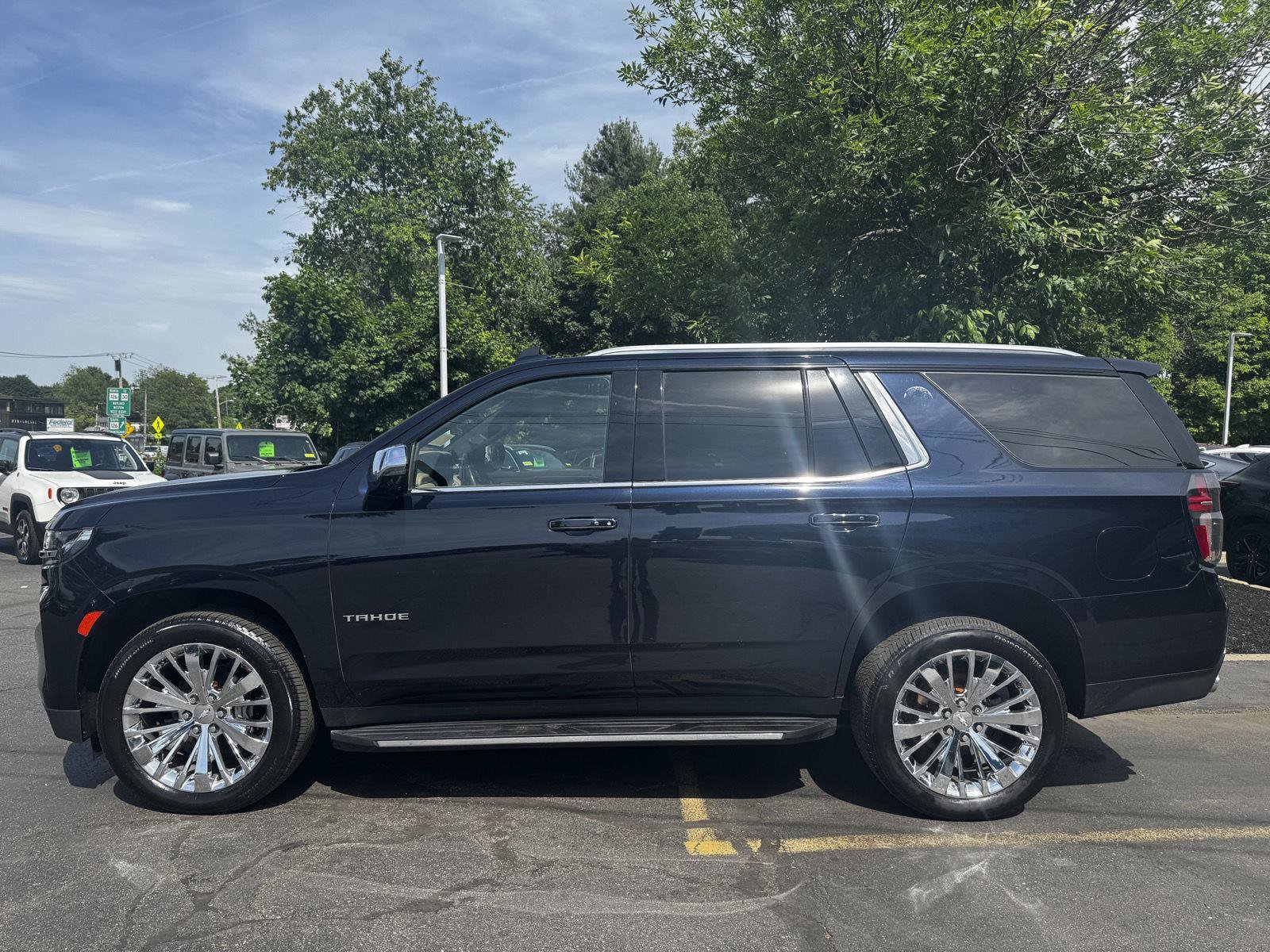 Certified 2021 Chevrolet Tahoe Premier w/ Premium Package AWD/4WD image 7