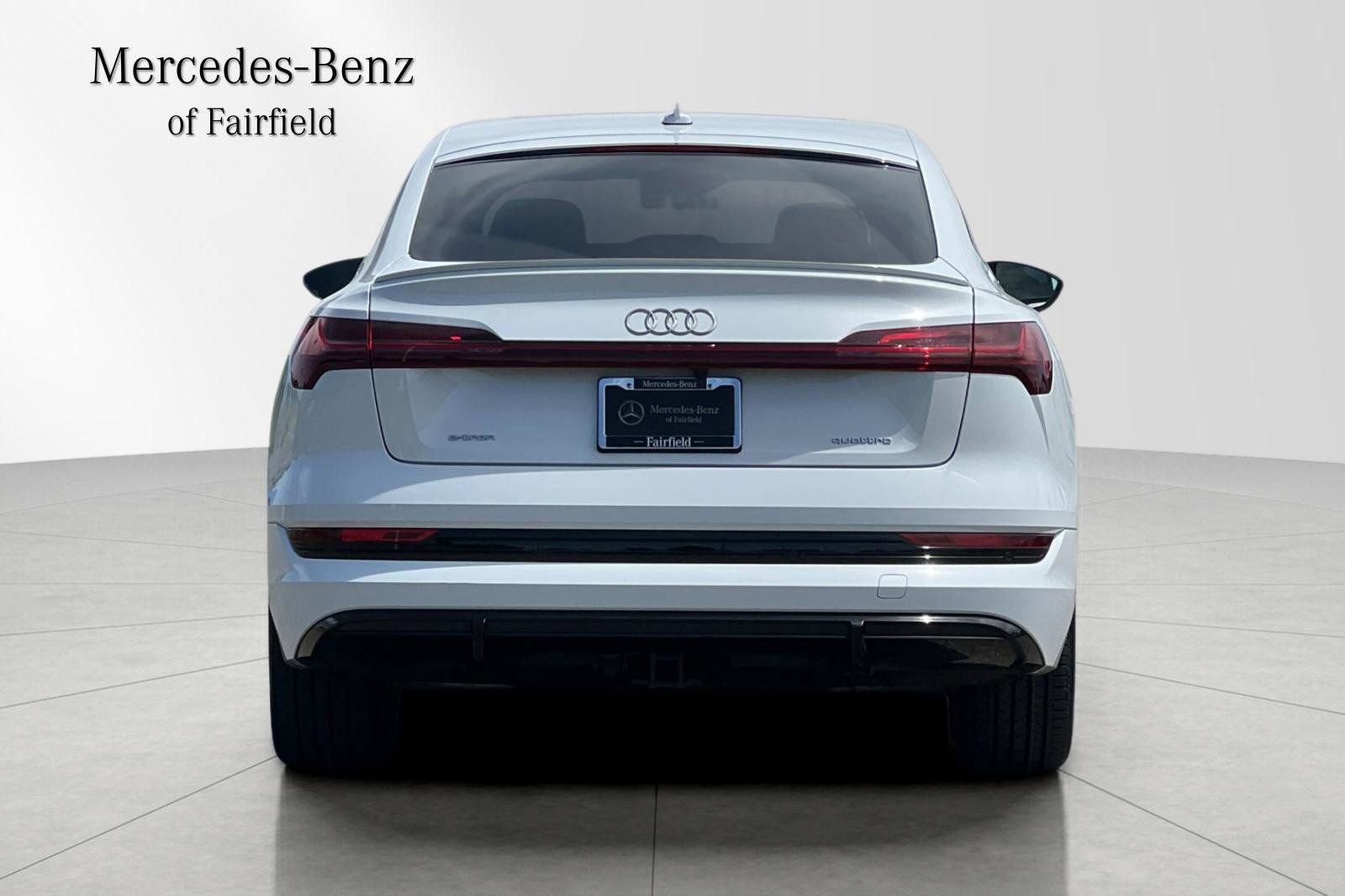 Used 2021 Audi e-tron Premium w/ Towing Package AWD/4WD image 7