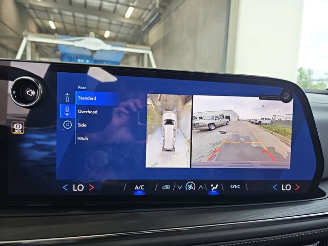 New 2026 Chevrolet Suburban LS w/ Max Trailering Package AWD/4WD image 15