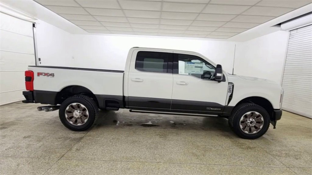 New 2025 Ford F250 King Ranch w/ FX4 Off-Road Package image 9