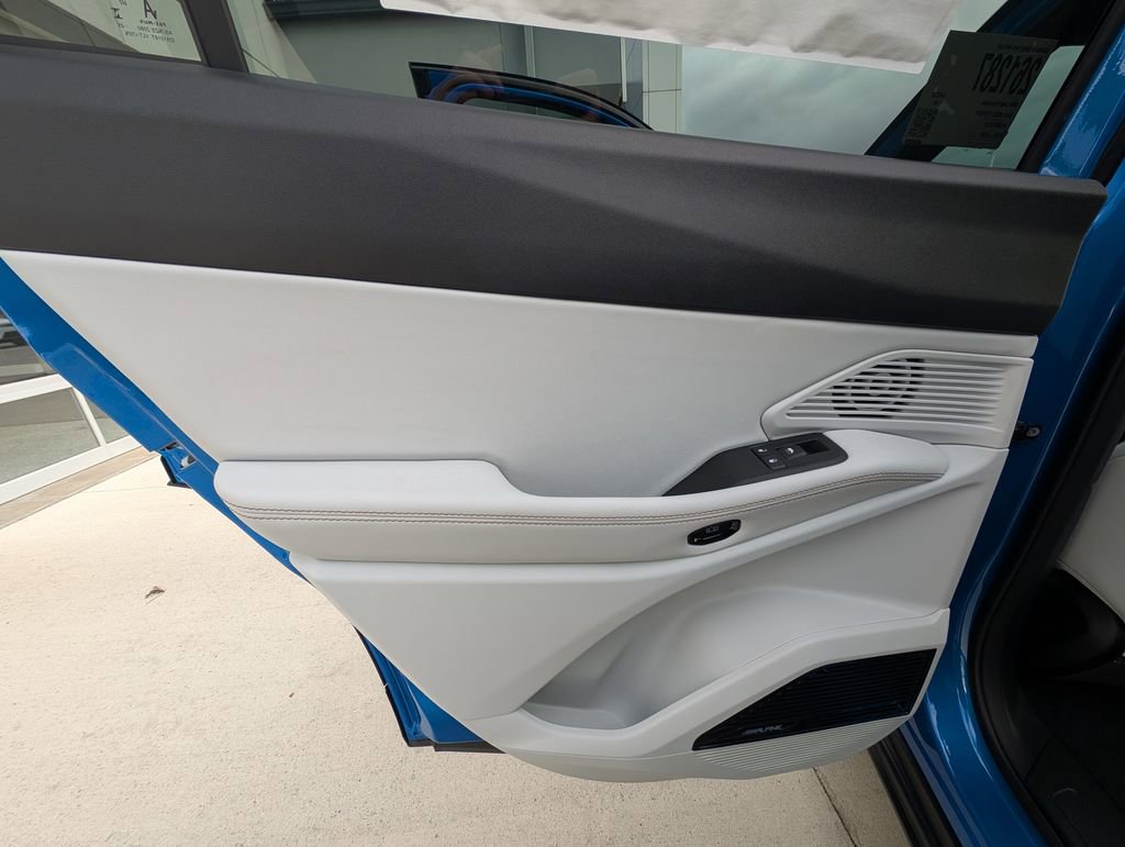 New 2026 Jeep Cherokee Overland AWD/4WD image 39