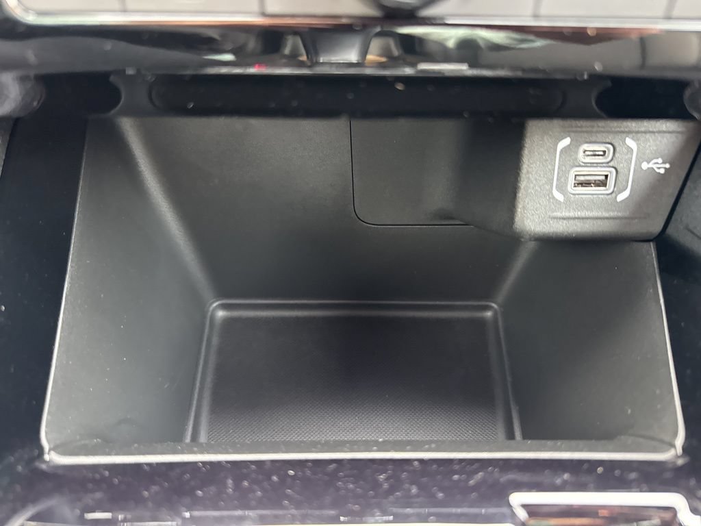New 2026 Jeep Compass Latitude AWD/4WD image 17