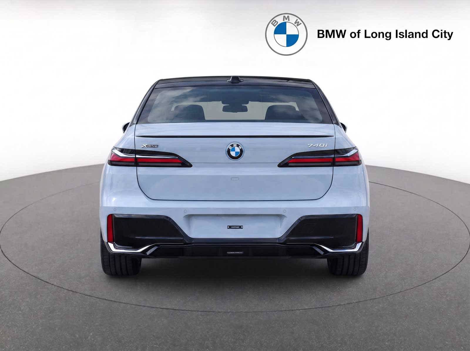 New 2026 BMW 740i xDrive AWD/4WD image 9