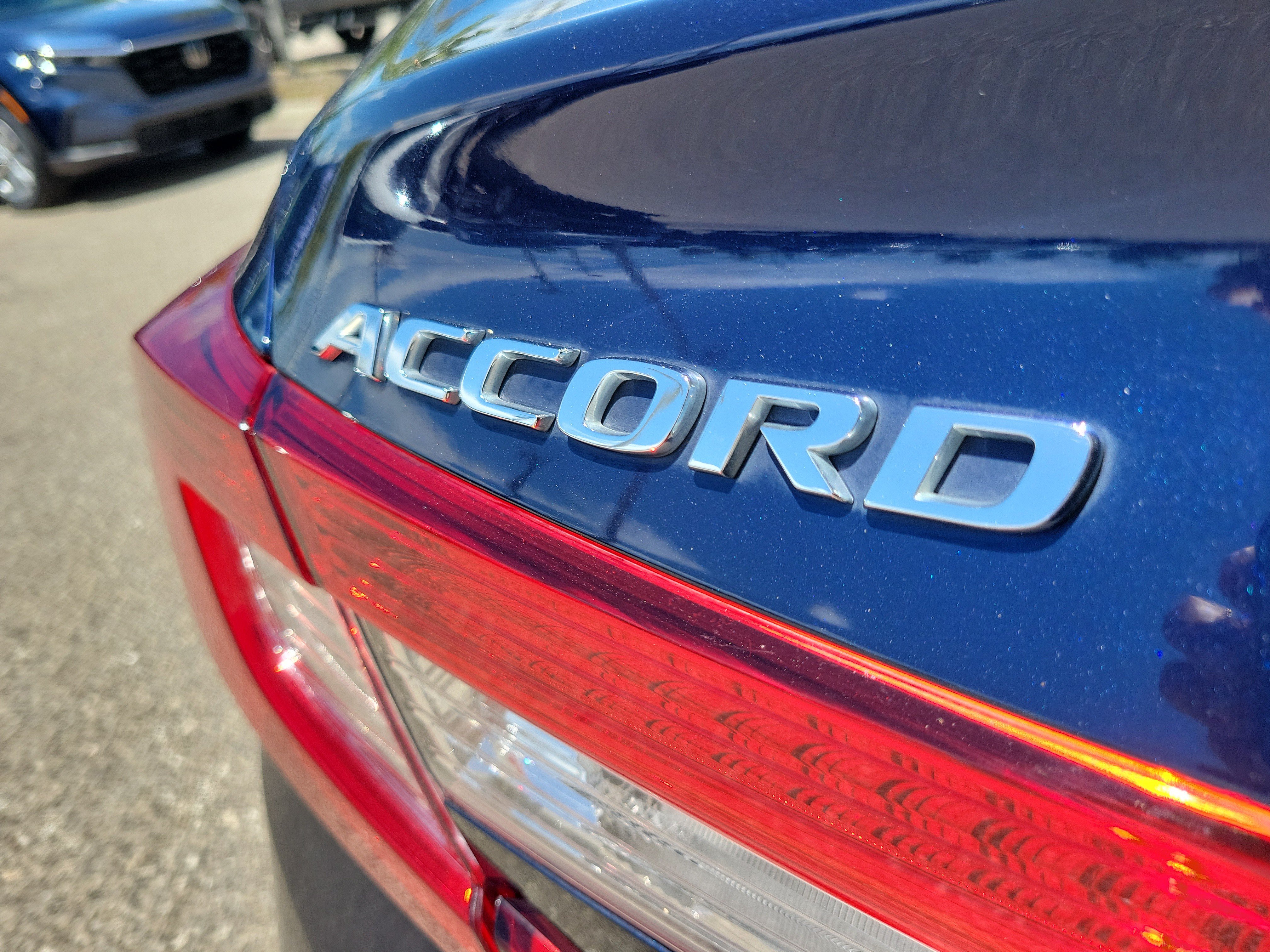 Used 2020 Honda Accord EX image 8
