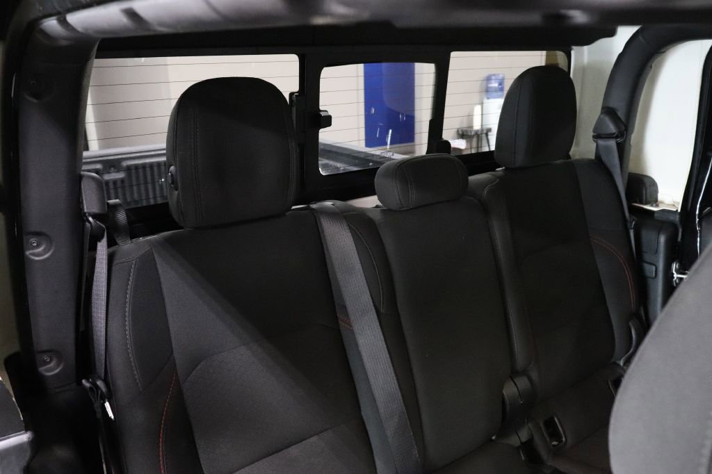 Used 2020 Jeep Gladiator Rubicon image 19