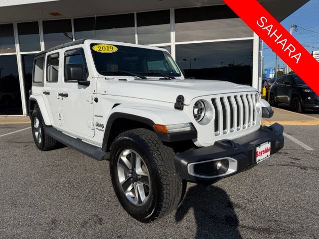 Used 2019 Jeep Wrangler Unlimited Sahara w/ LED Lighting Group AWD/4WD image 4