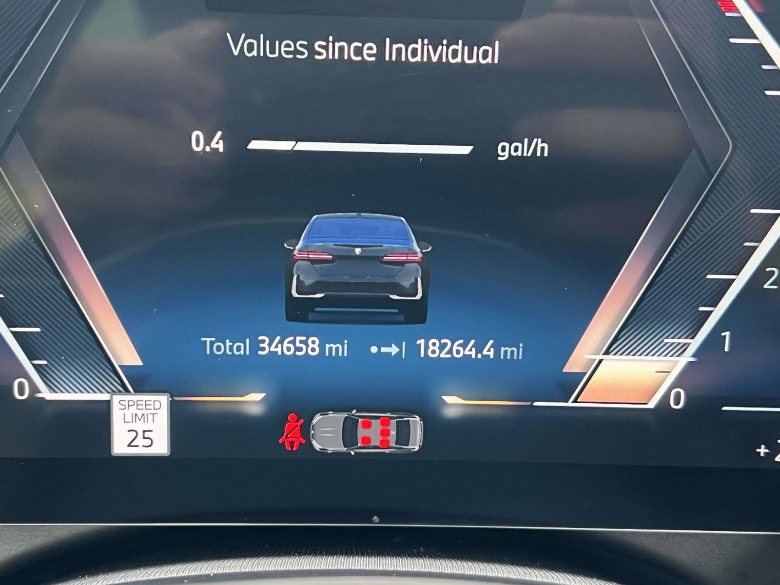 Used 2024 BMW 530i xDrive w/ Premium Package image 30