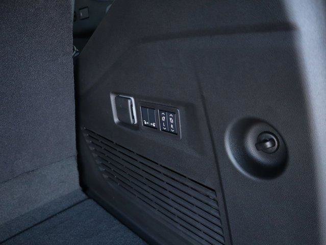 New 2026 GMC Yukon Denali image 10