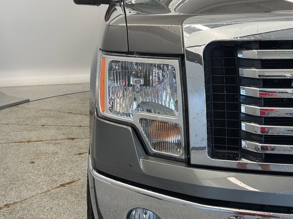 Used 2012 Ford F150 XLT w/ XLT Chrome Pkg AWD/4WD image 4