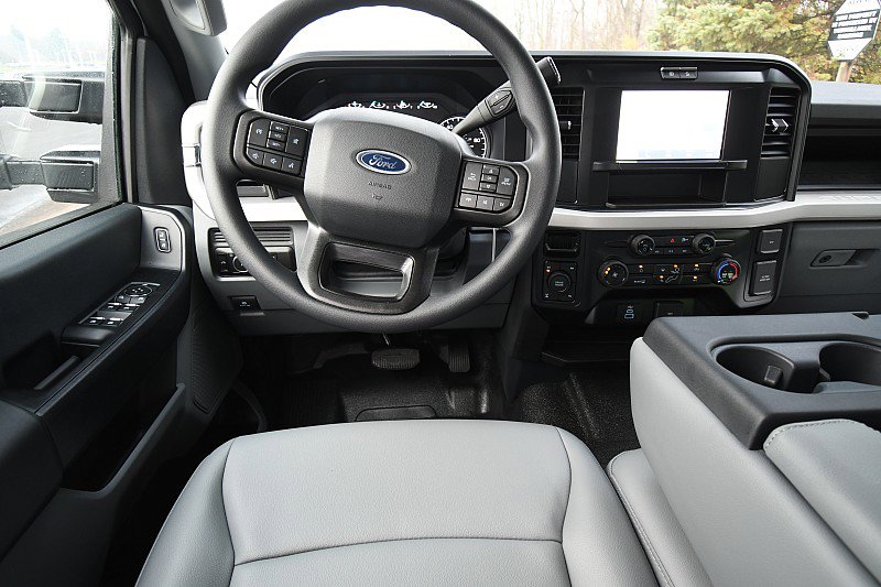 New 2026 Ford F350 XL w/ FX4 Off-Road Package image 10