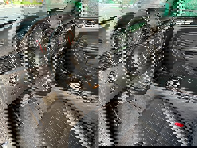 Used 2018 Mercedes-Benz GLE 350 image 16