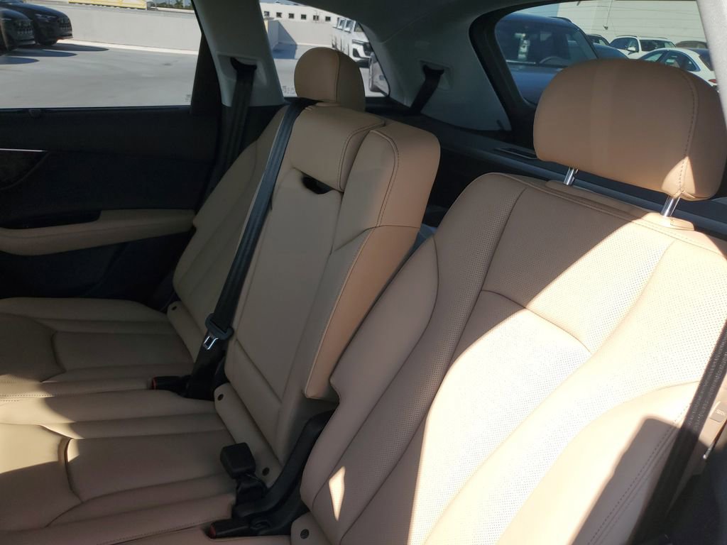 New 2026 Audi Q7 3.0T Premium Plus image 27