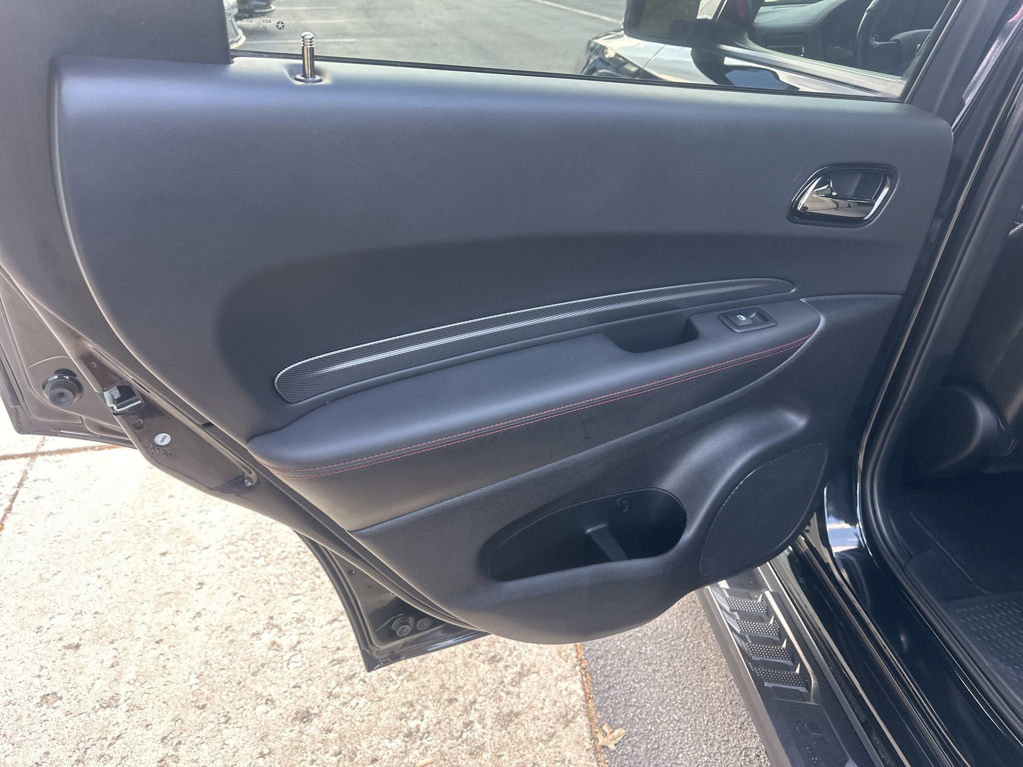 Used 2024 Dodge Durango GT image 25