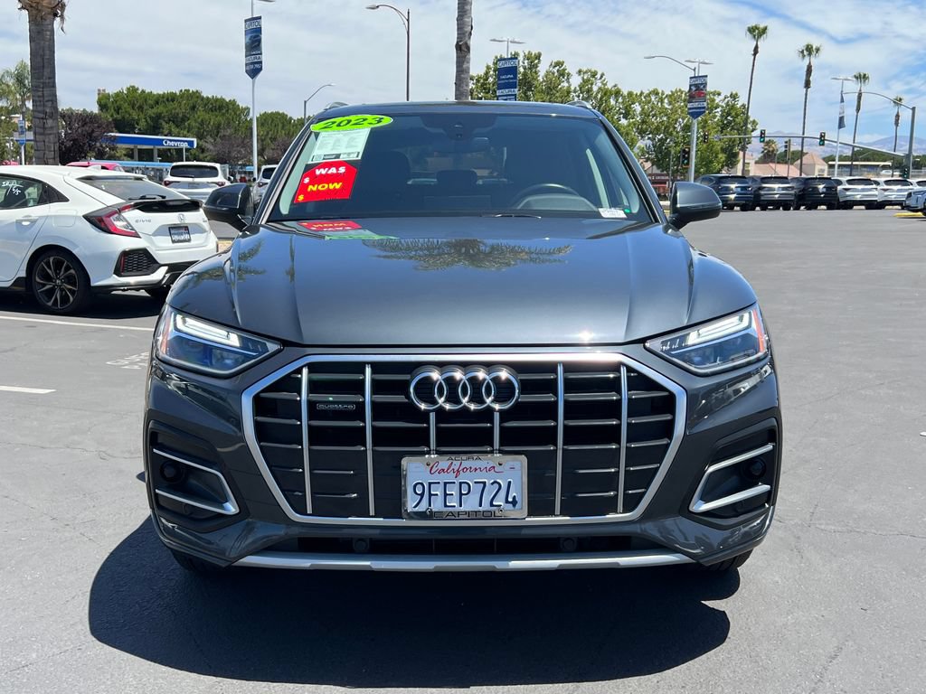 Used 2023 Audi Q5 2.0T Premium w/ Convenience Package AWD/4WD image 2
