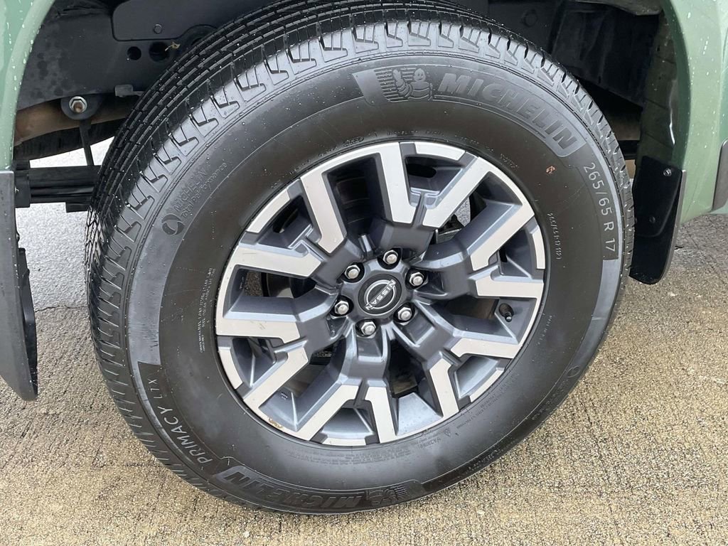 Used 2024 Nissan Frontier SL w/ Technology Package image 7