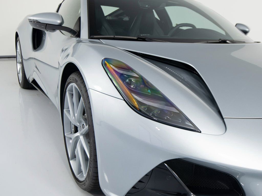 Used 2025 Lotus Emira image 37