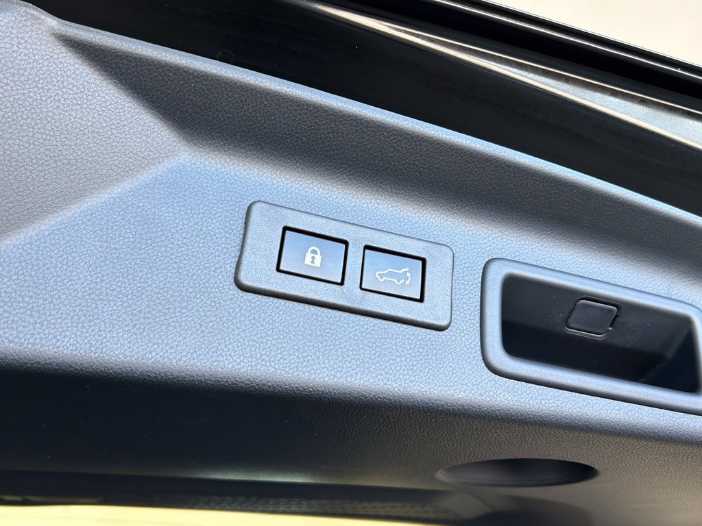 Certified 2026 Subaru Forester Premium AWD/4WD image 39