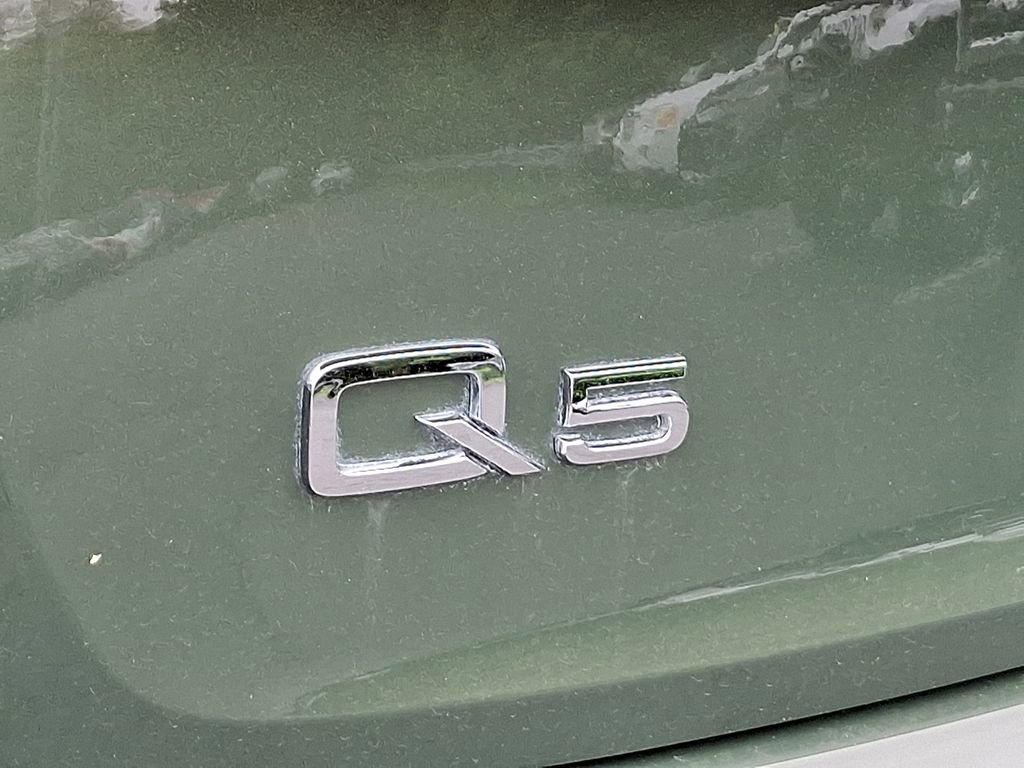 Used 2023 Audi Q5 2.0T Premium Plus w/ Premium Plus Package AWD/4WD image 30