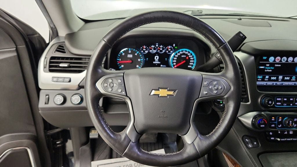 Used 2018 Chevrolet Tahoe Premier AWD/4WD image 14
