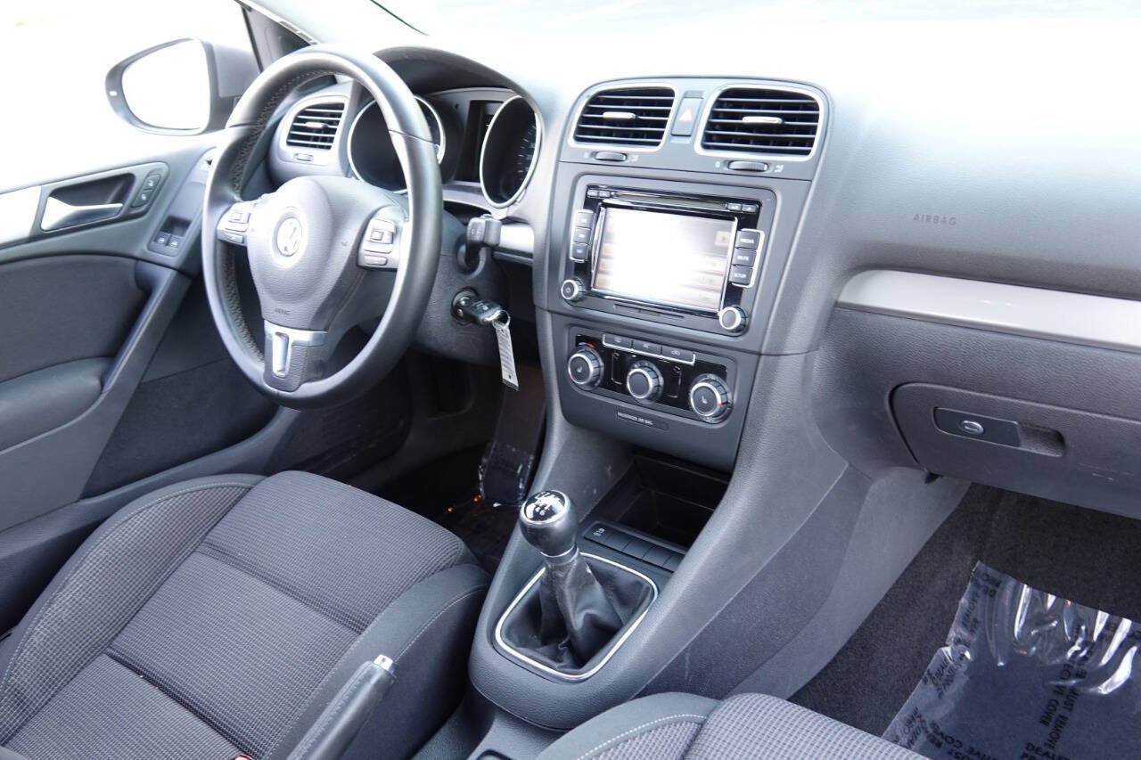 Used 2011 Volkswagen Golf TDI FWD image 66