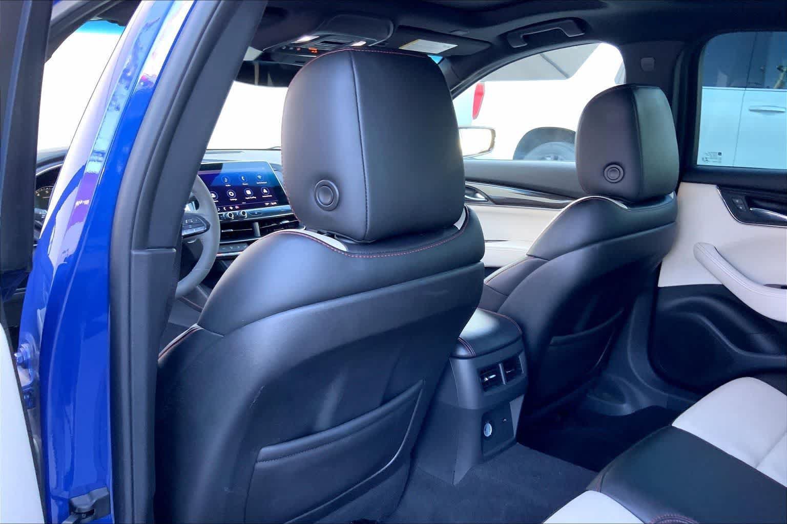 Used 2021 Cadillac CT5 Sport w/ Climate Package RWD image 12
