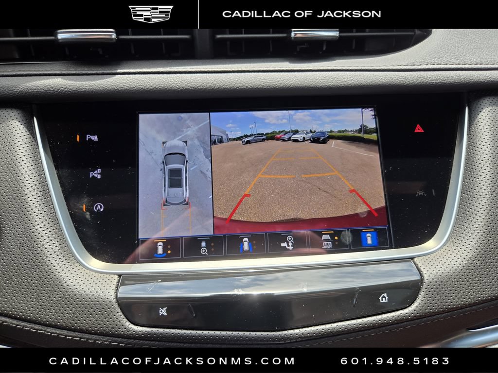 New 2026 Cadillac XT5 Premium Luxury w/ Driver Assist Package AWD/4WD image 4