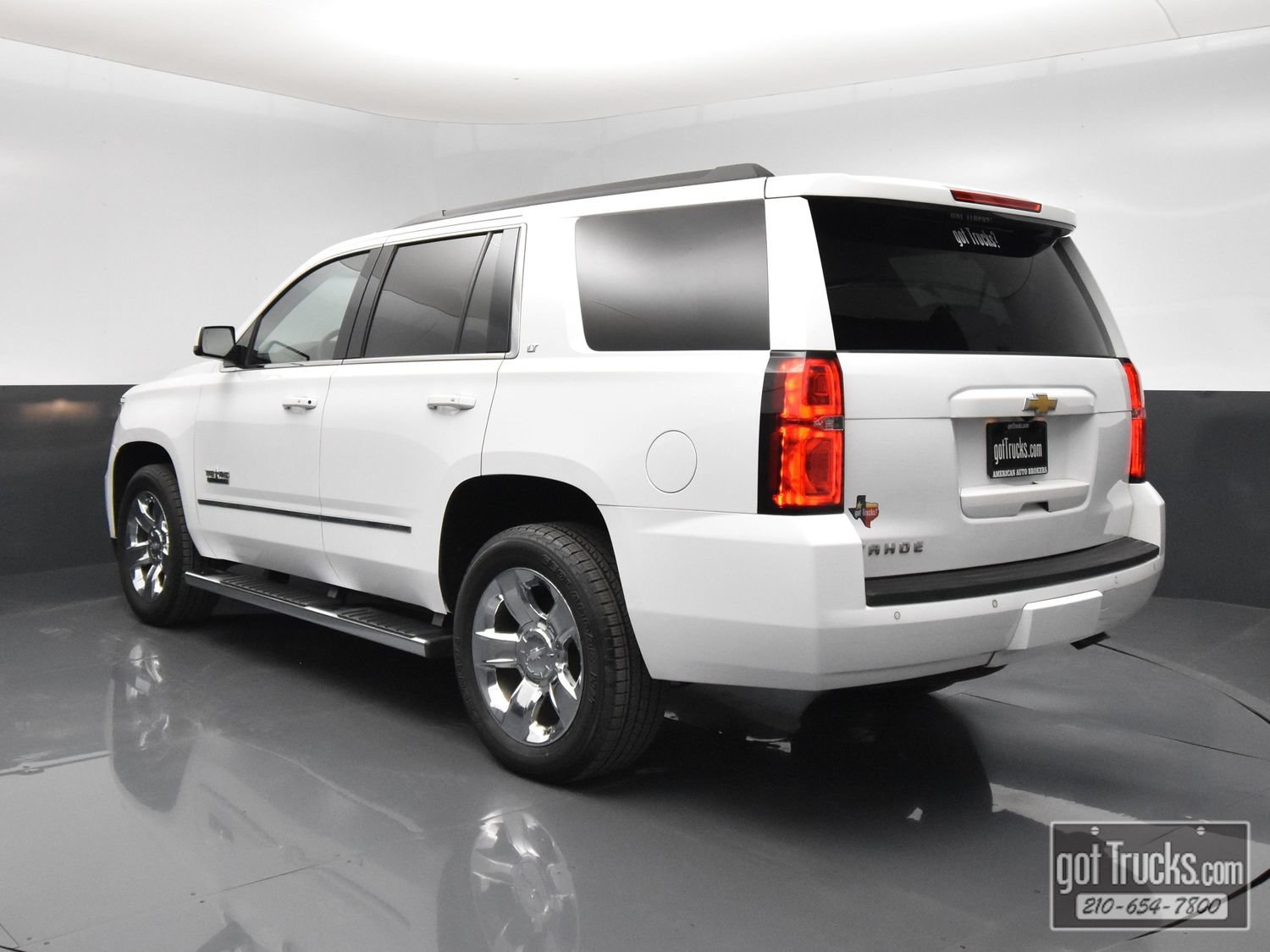 Used 2016 Chevrolet Tahoe LT w/ LT Signature Package RWD image 5
