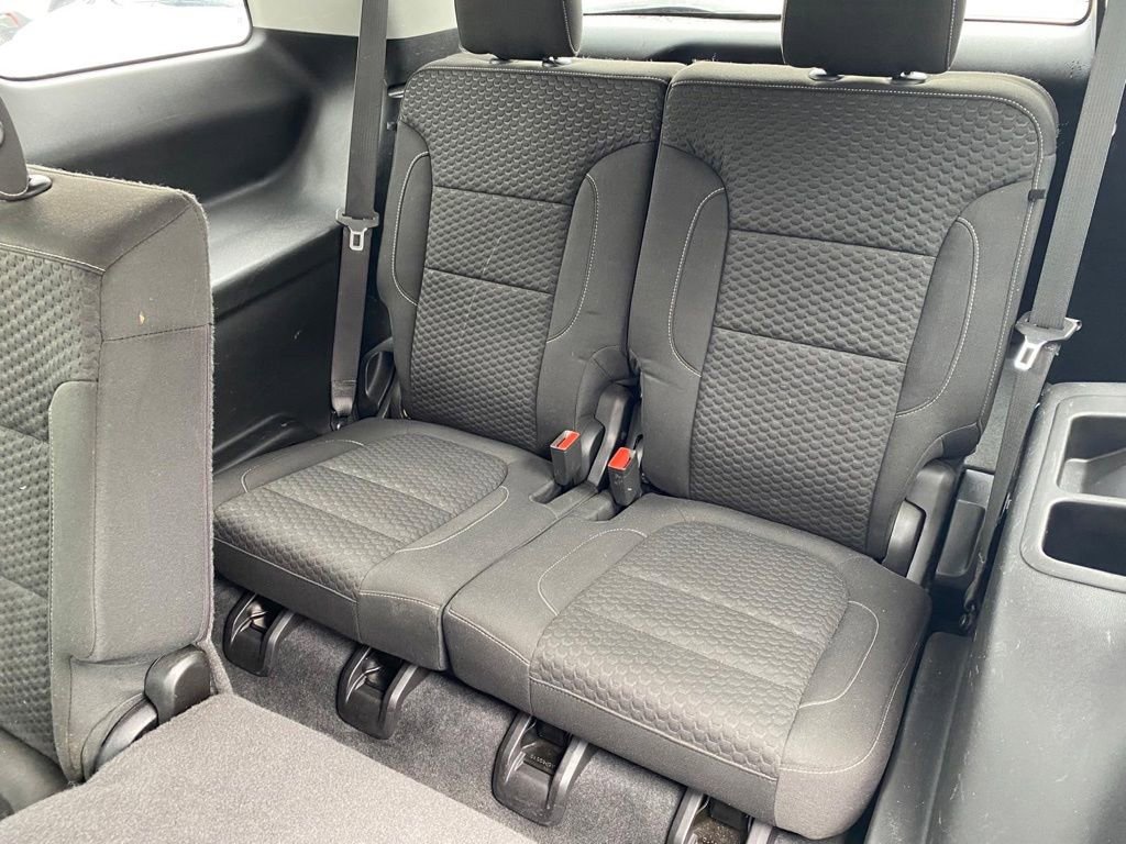 Used 2019 GMC Acadia SLE FWD image 17