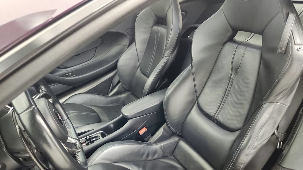 Used 2017 McLaren 570S RWD image 34