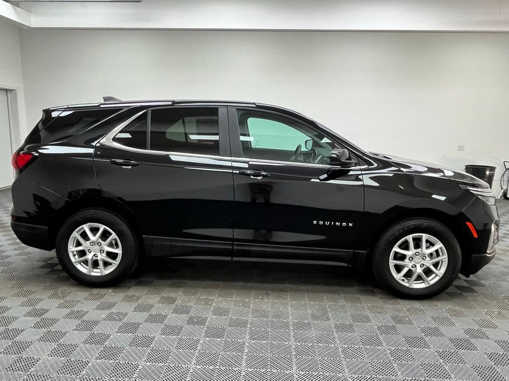 Used 2023 Chevrolet Equinox LT AWD/4WD image 5