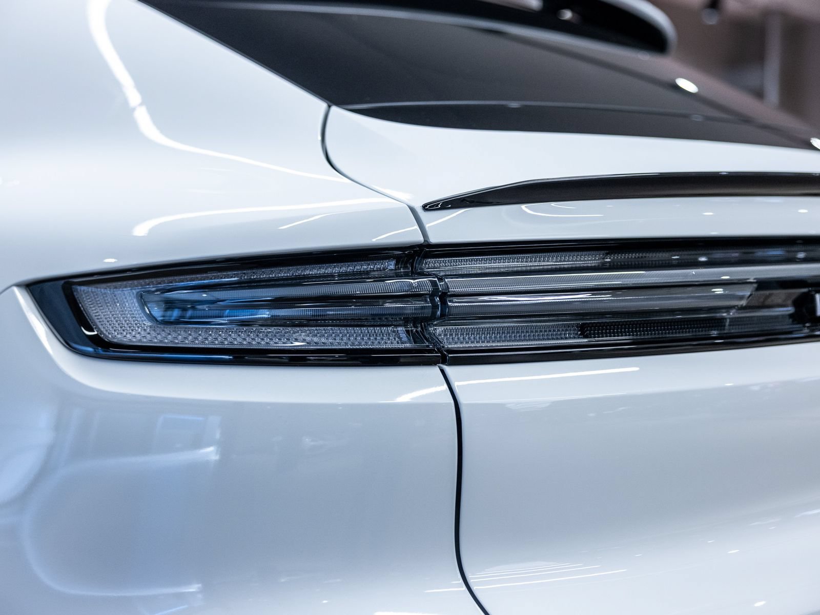 New 2026 Porsche Cayenne Coupe AWD/4WD image 24