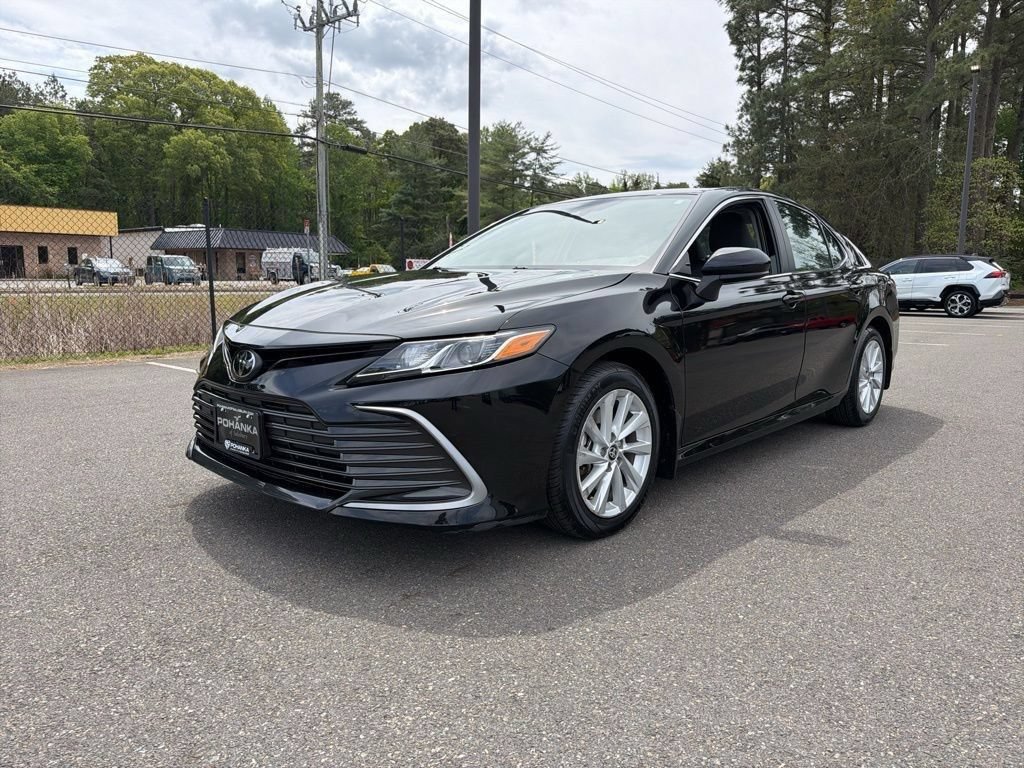 Used 2024 Toyota Camry LE FWD image 2