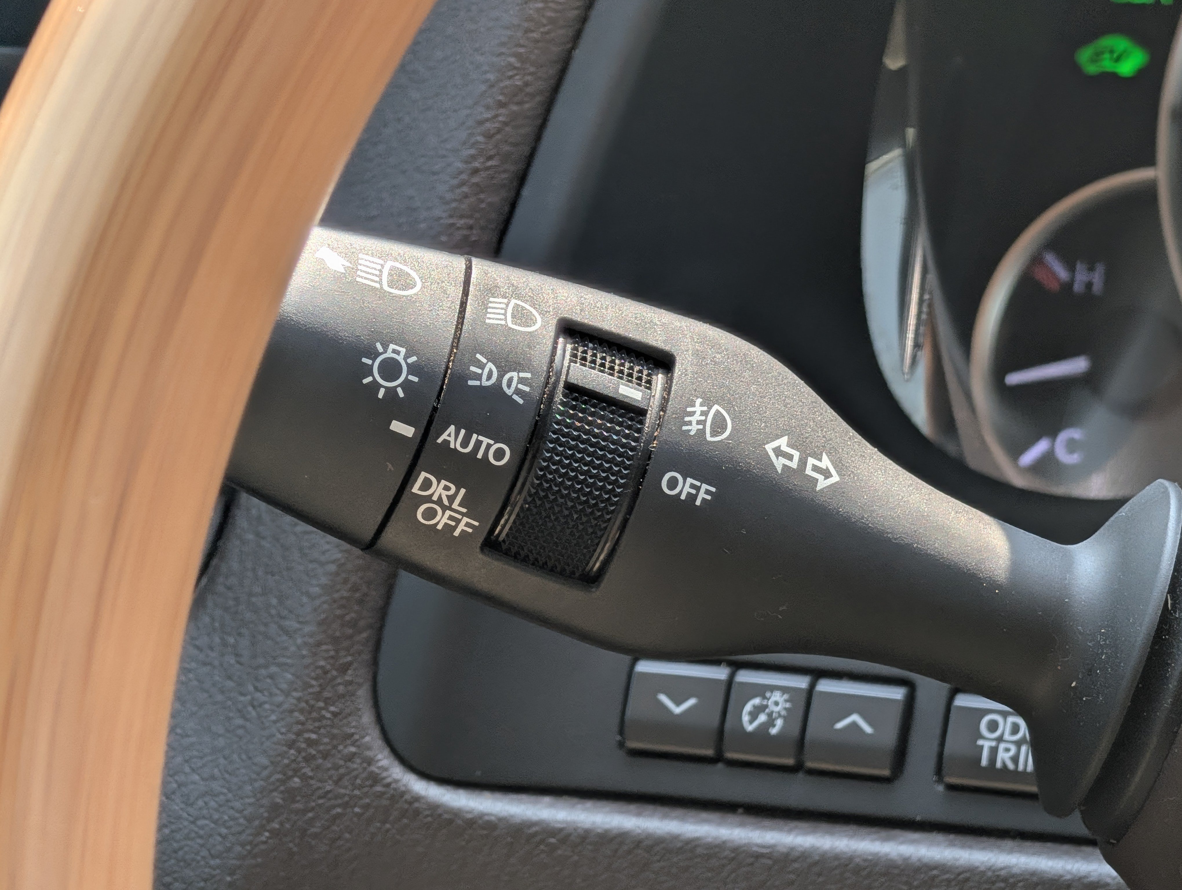 Used 2018 Lexus RX 450h AWD w/ Premium Package image 29