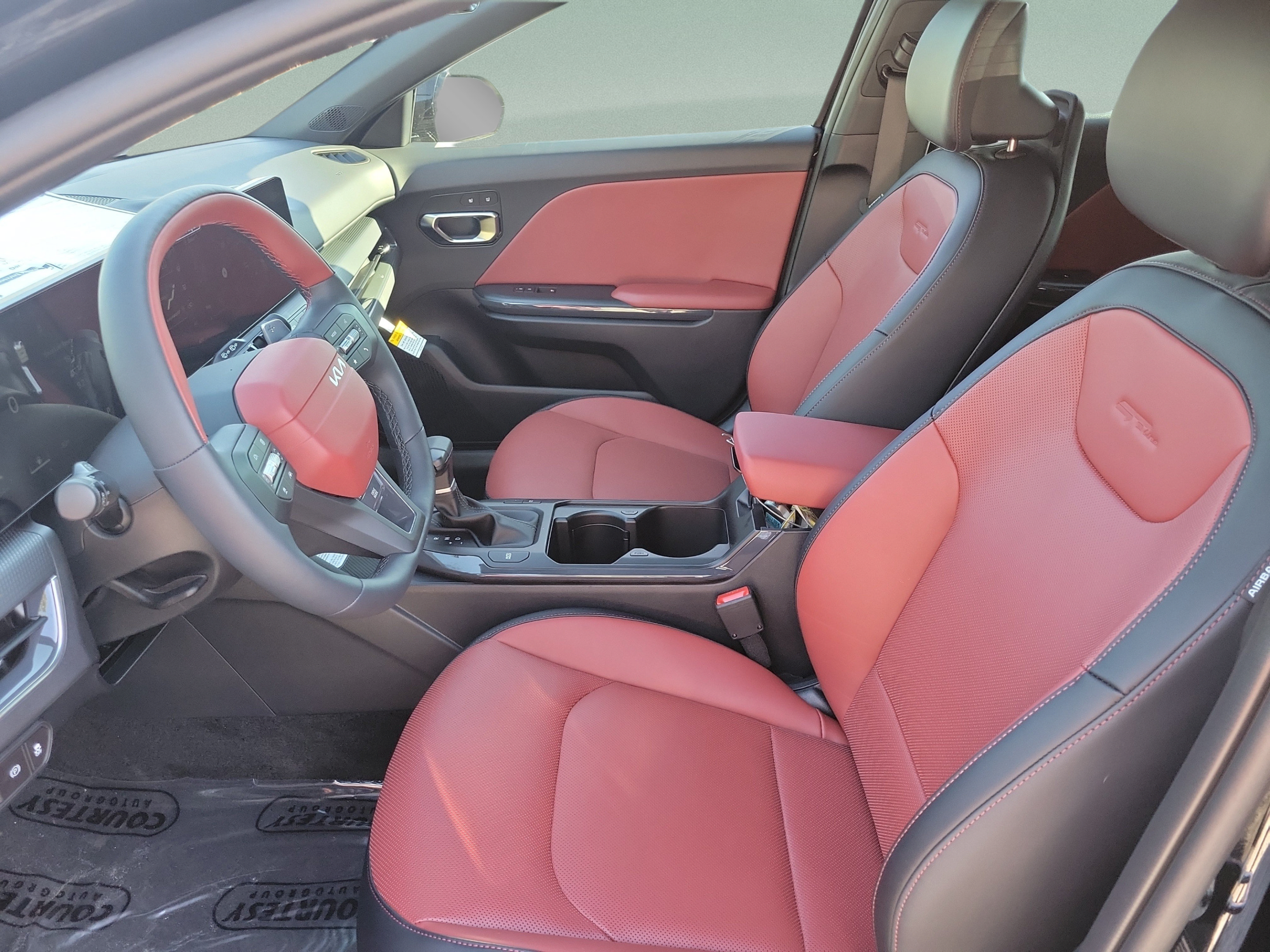 New 2026 Kia K4 GT-Line Turbo w/ GT-Line Premium Package FWD image 15