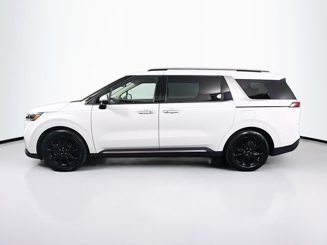 Used 2024 Kia Carnival SX FWD image 4