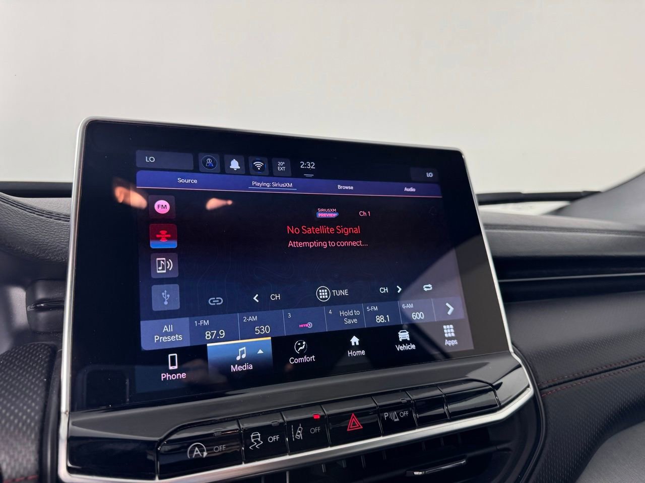 Used 2024 Jeep Compass Trailhawk image 14