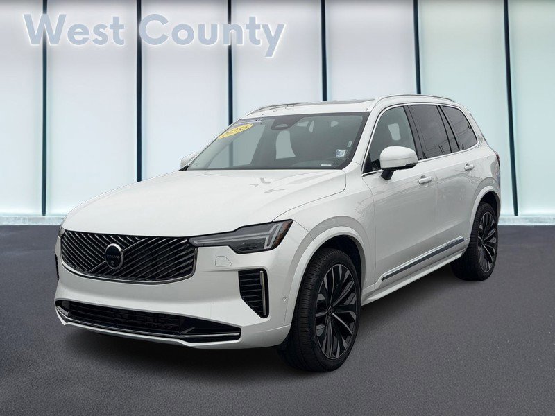 Certified 2025 Volvo XC90 B6 Plus AWD/4WD image 9