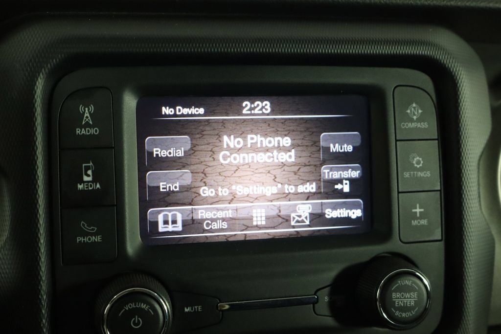 Used 2021 Jeep Wrangler Sport AWD/4WD image 33