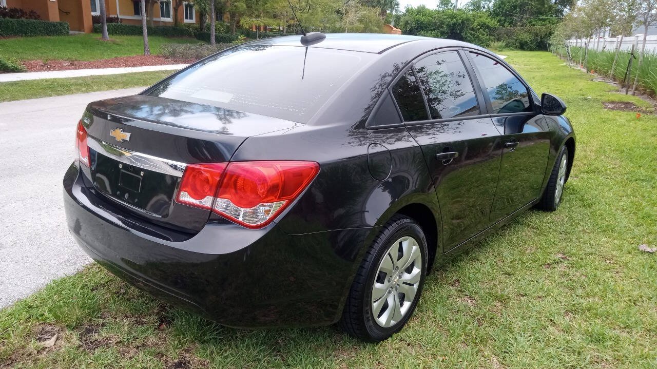 Used 2016 Chevrolet Cruze LS FWD image 6