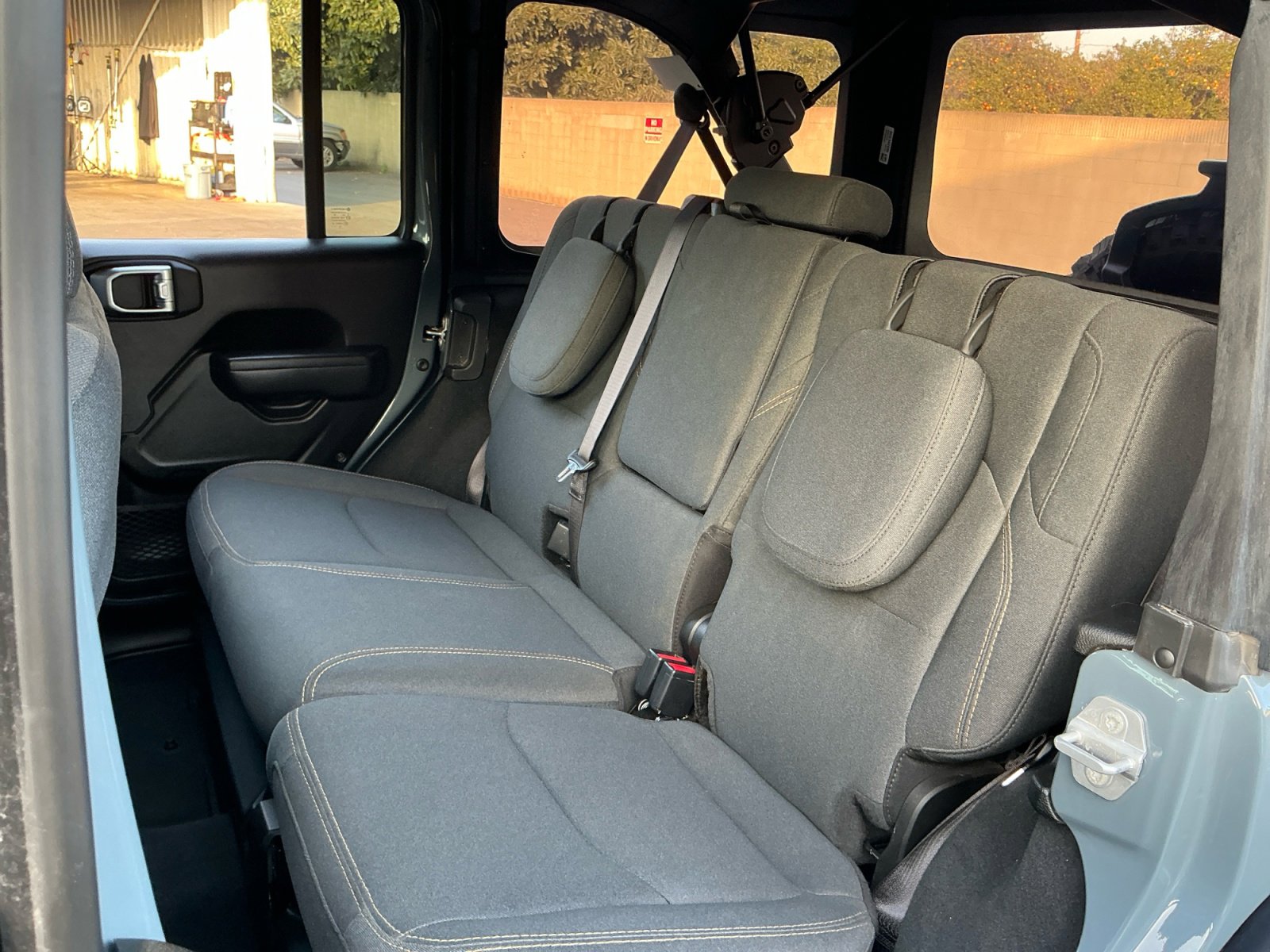 Used 2025 Jeep Wrangler Willys image 19