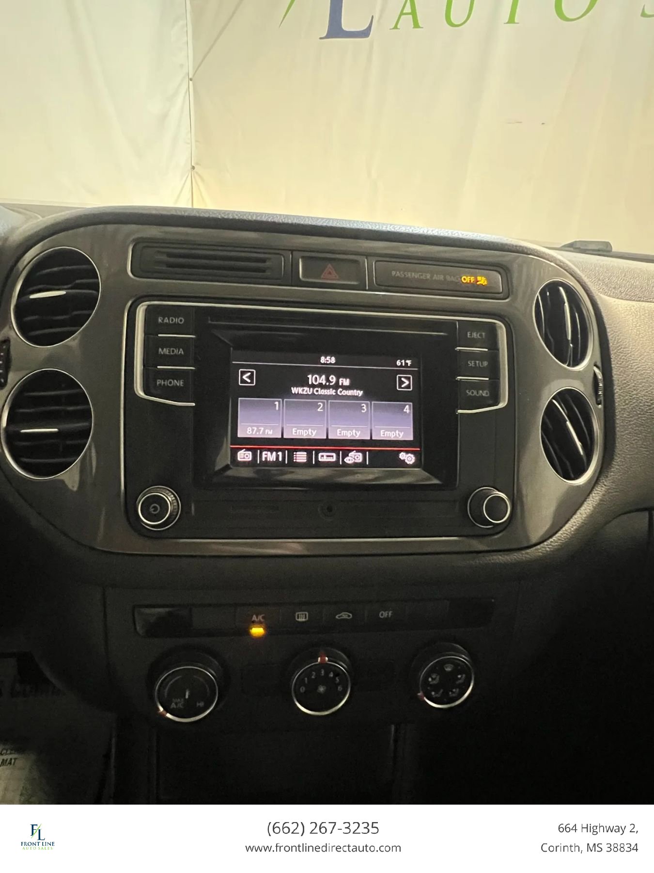Used 2018 Volkswagen Tiguan Limited FWD image 14